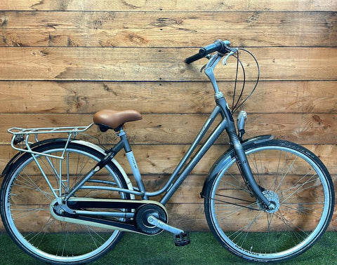 Batavus Fuego 8v 28inch 48cm