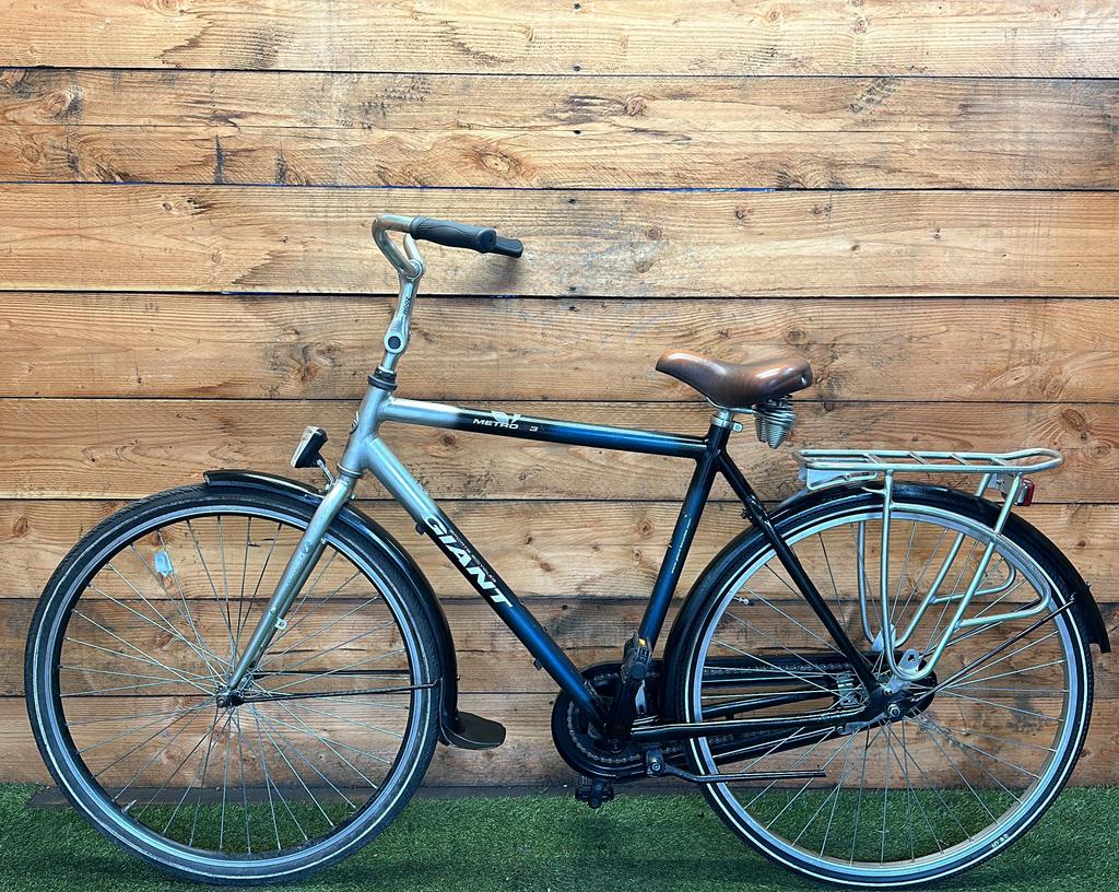 Giant Metro 28inch 57cm