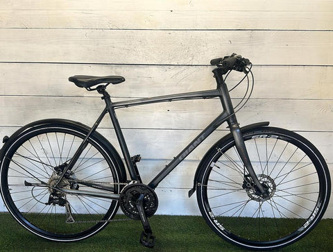 Giant On Road Sport