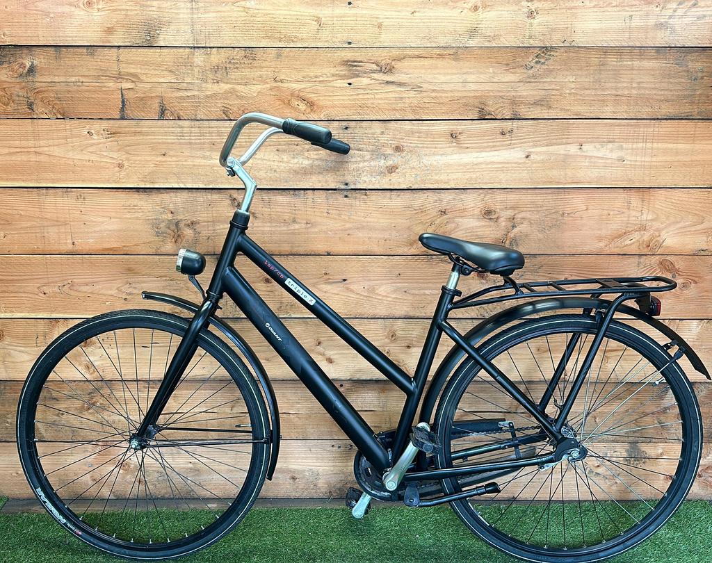 Giant Triple X 28inch 53cm