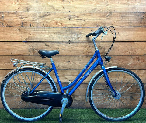 Trek Vienna 3v 28inch 50cm