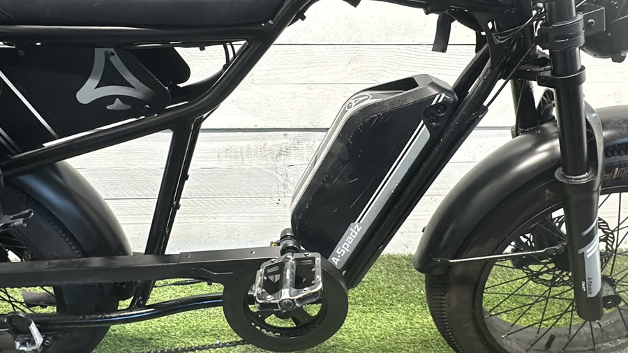 A-Spadz V8 Cavet Fatbike