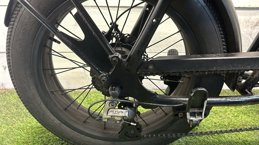A-Spadz V8 Cavet Fatbike